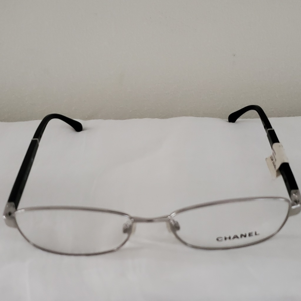 NWT Authentic Unisex Chanel Glasses with Sliver Frame / Black Temple